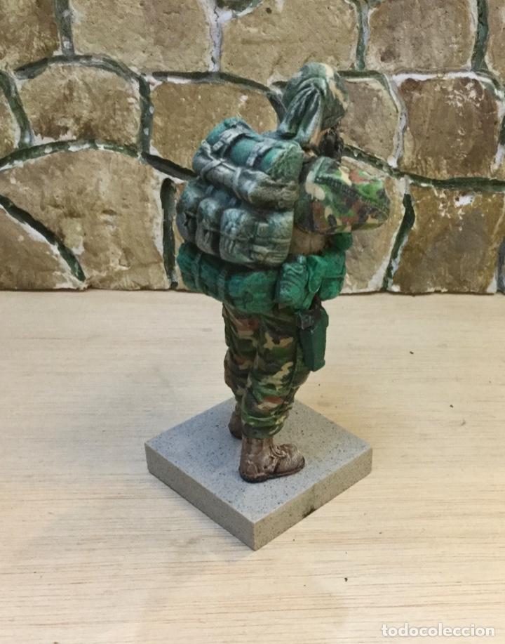Modelos a escala: Soldado PRP. E: 1/24 - Foto 3