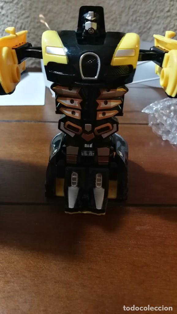 Modelos a escala: TRANSFORMER: EL B&Oacute;LIDO SE TRANSFORMA CON UN TOQUE EN UN PODEROSO ROBOT - Foto 4
