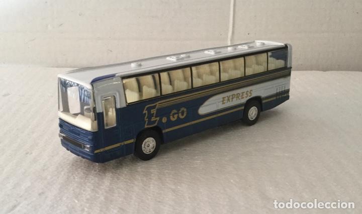 autobús  express. metal. 18 x 4 x 5,5 cms. - Buy Scale models on  todocoleccion