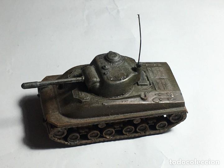 Modelos a escala: TANQUE EKO SHERMAN M4 CUSTOM - Foto 1