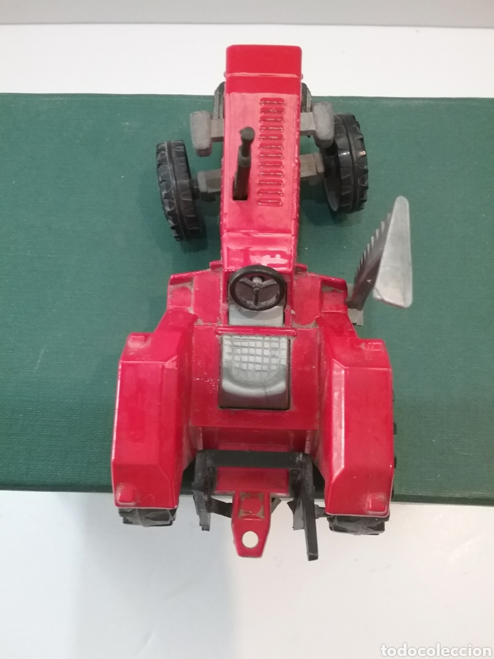 Modelos a escala: Tractor Majorette rojo ech 1/36 - Foto 8