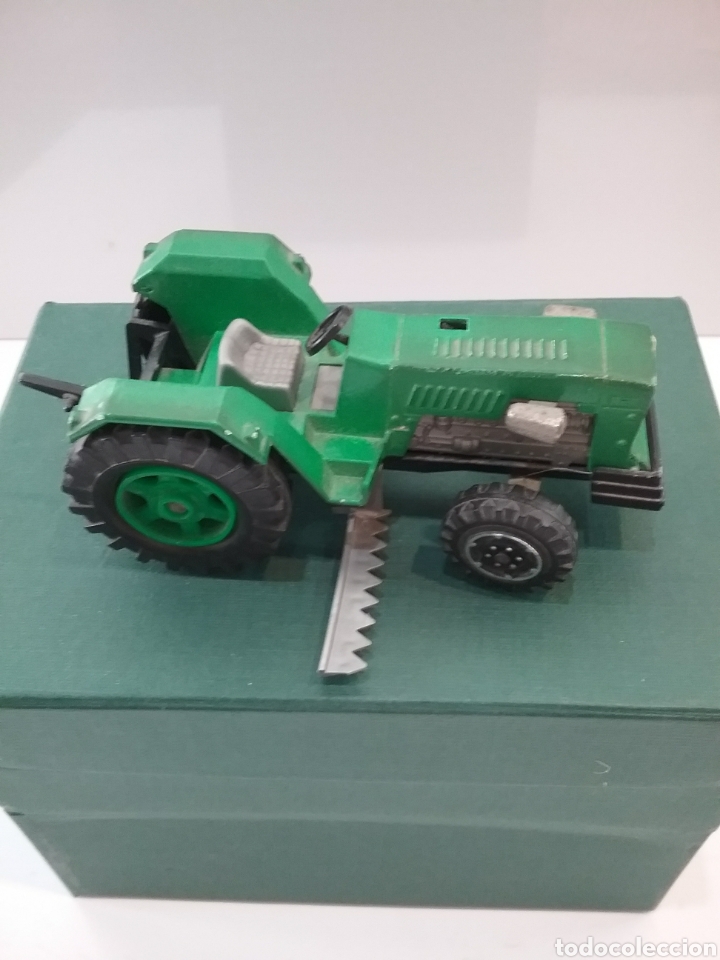 Modelos a escala: Tractor Majorette verde ech 1/36 - Foto 3