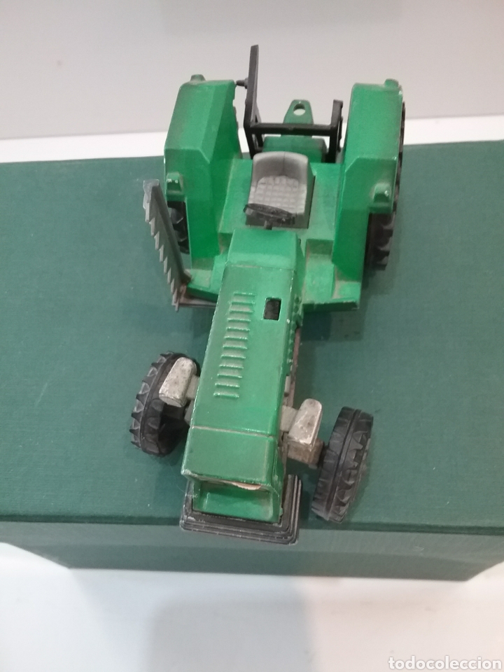 Modelos a escala: Tractor Majorette verde ech 1/36 - Foto 6