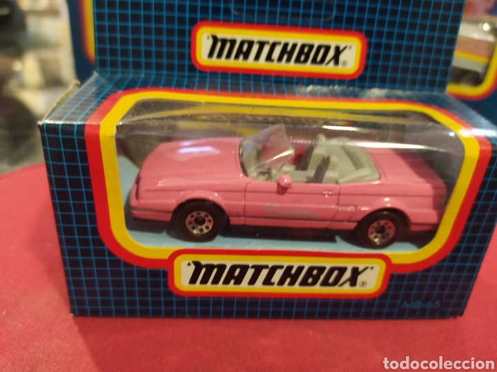 Modelos a escala: Cadillac sellante marca matchbox - Foto 1