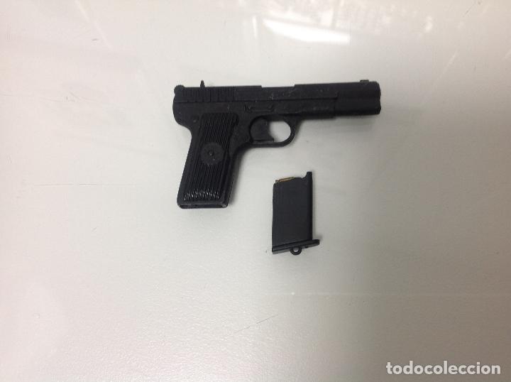 Modelos a escala: Pistola de coleccion a escala - Foto 2