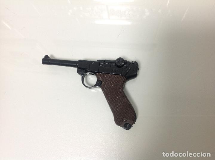 Modelos a escala: Pistola de coleccion a escala - Foto 2