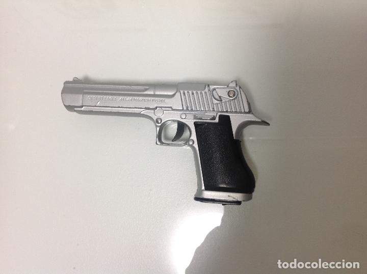 Modelos a escala: Pistola de coleccion a escala - Foto 1