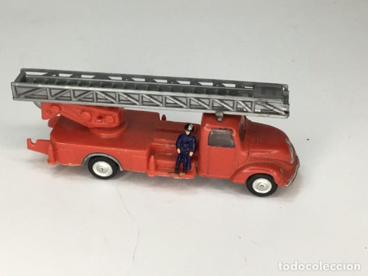 Modelos a escala: CAMION DE BOMBEROS DE EKO - Foto 1