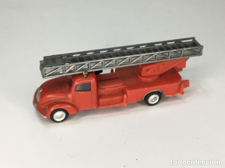Modelos a escala: CAMION DE BOMBEROS DE EKO - Foto 2