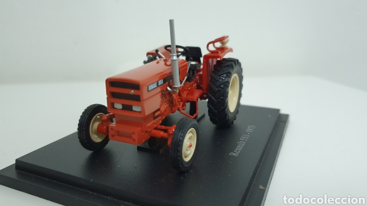 Modelos a escala: Tractor Renault 551 de 1973. - Foto 2