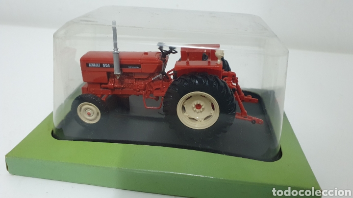 Modelos a escala: Tractor Renault 551 de 1973. - Foto 5