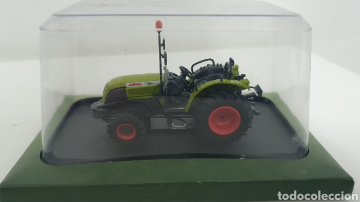 Modelos a escala: Tractor Class Nectis 257F de 2004 - Foto 6