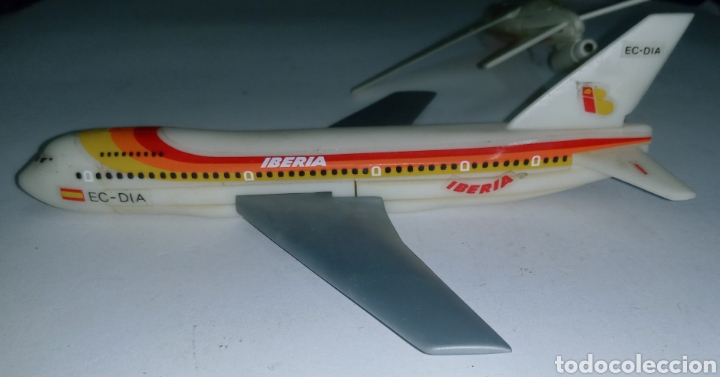 Modelos a escala: 2 AVIONES DE LA COMPA&Ntilde;&Iacute;A IBERIA- PL&Aacute;STICO - Foto 11
