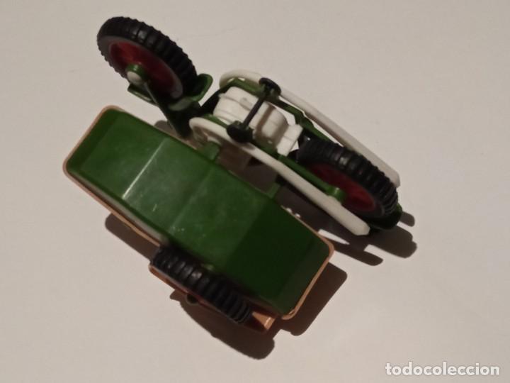 Modelos a escala: moto con sidecar de pl&aacute;stico duro - Foto 5