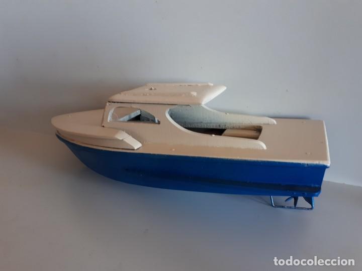 Modelos a escala: Lancha de madera con motor - Foto 1