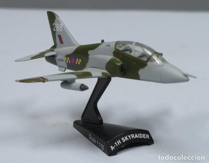 Modelos a escala: AVION. A-1H SKYRAIDER. PLOMO - Foto 1