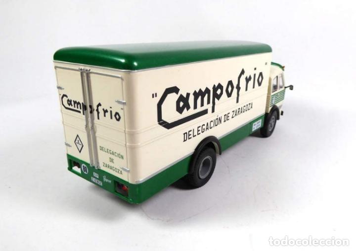 Modelos a escala: Camion clasico Pegaso 1060 Cabezon - Campofrio. Transporte alimentacion- N1 IXO Salvat (Escala 1:43) - Foto 3 - 219332073