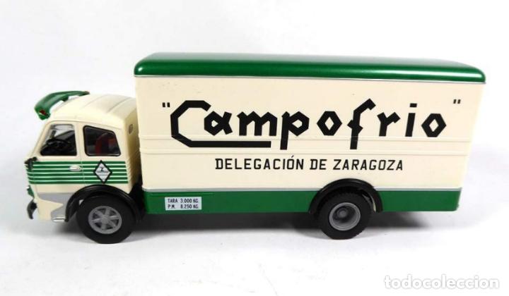 Modelos a escala: Camion clasico Pegaso 1060 Cabezon - Campofrio. Transporte alimentacion- N1 IXO Salvat (Escala 1:43) - Foto 4 - 219332073