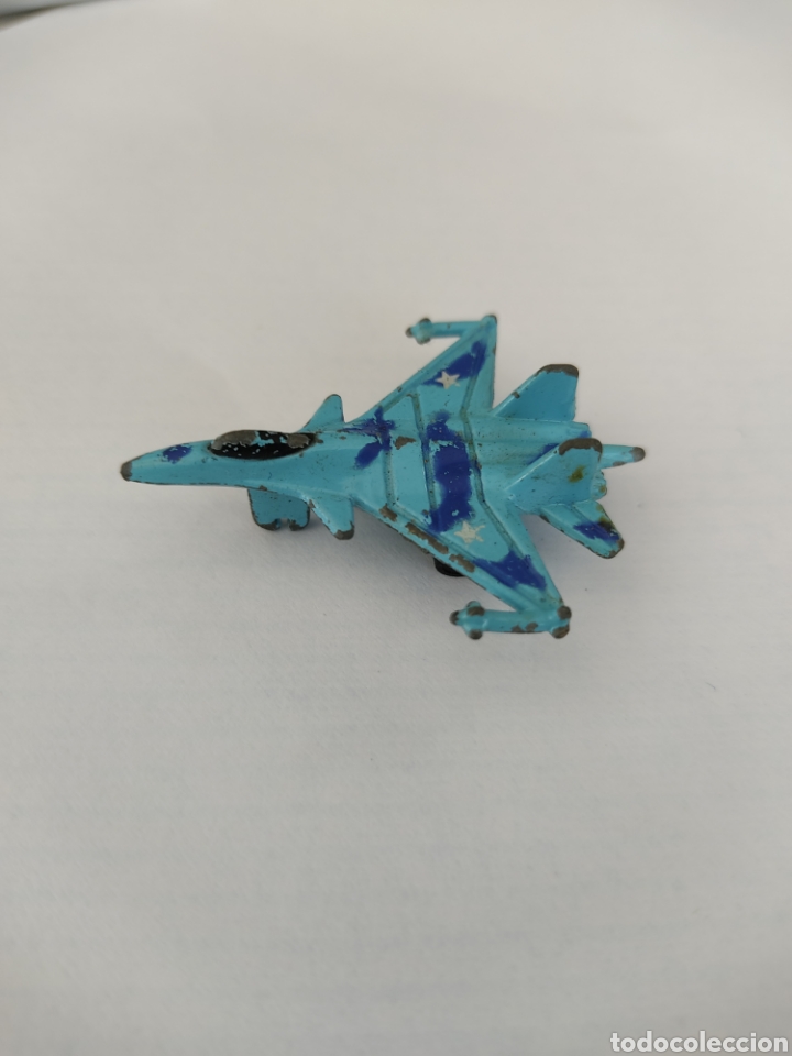 Modelos a escala: Avion de guerra azul miniatura - Foto 2