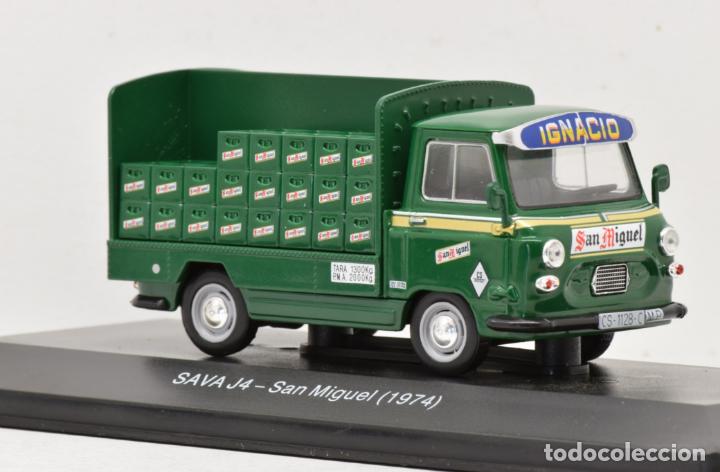 Modelos a escala: Cami&oacute;n cl&aacute;sico SAVA J4 (1974) Cervezas San Miguel (Escala 1:43) Reparto de cerveza. New
