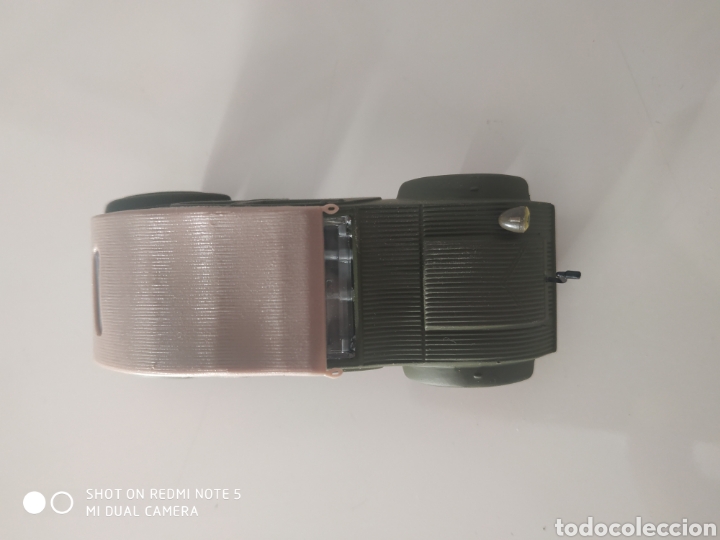 Modelos a escala: Antiguo cochecito r&eacute;plica Citroen 2cv del ejercito - Foto 2