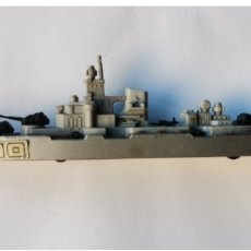Modelos a escala: K-303 BATTLESHIP BUQUE DE GUERRA MATCHBOX SEA KINGS MADE IN ENGLAND 1976. Lote 317758213
