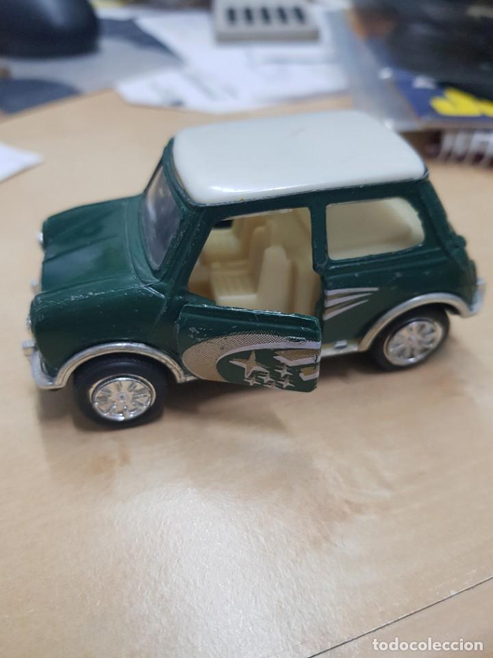 Modelo de miniatura de aulas de inglês online do