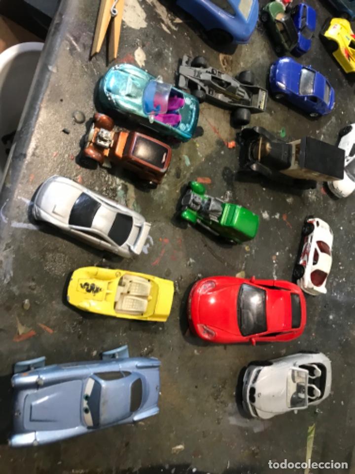 Modelos a escala: Coches miniatura lote - Foto 2