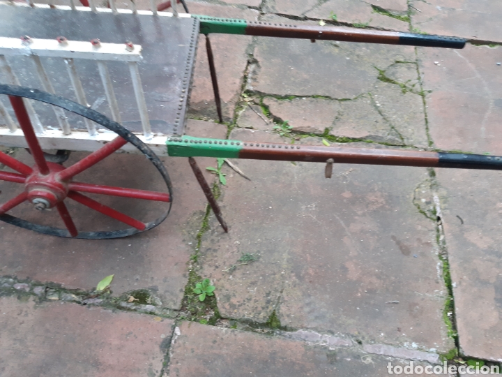 Modelos a escala: Maqueta carro artesanal - Foto 4