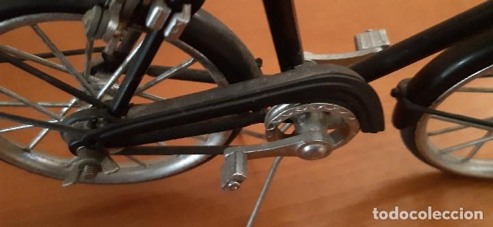 Modelos a escala: BICICLETA DE PASEO EN MINIATURA - Foto 3