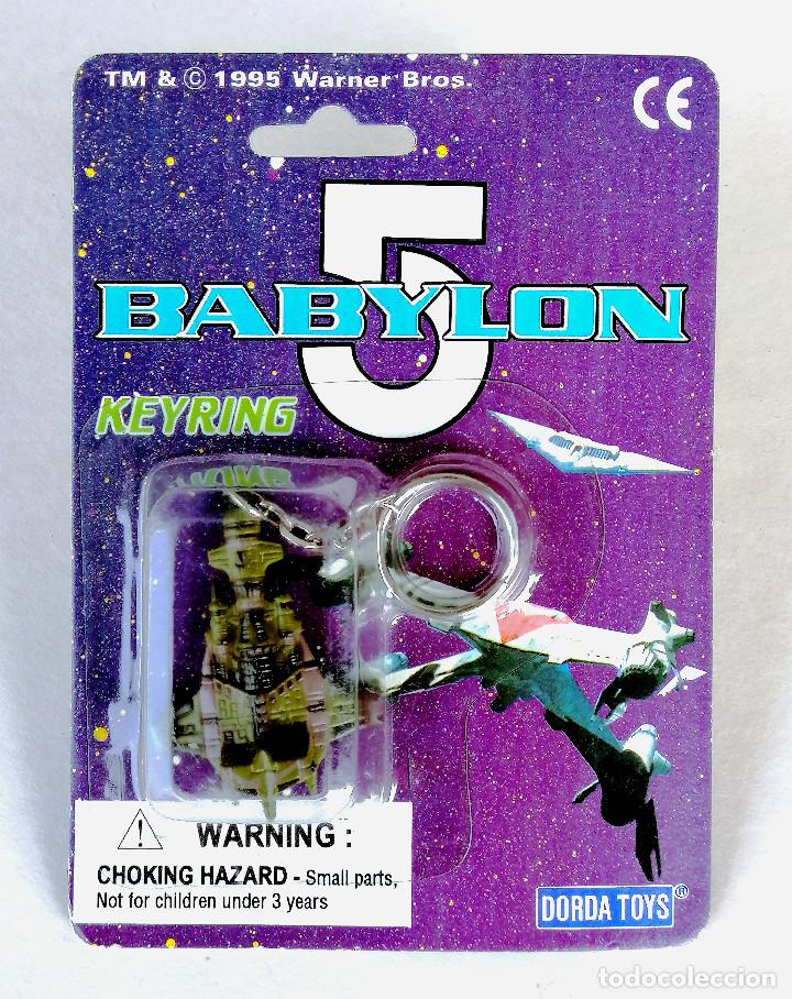 Modelos em escala: Babylon 5 &bull; Miniatura &rdquo;SKYLARK Transport&rdquo; montada en llavero &bull; Blister original 1995