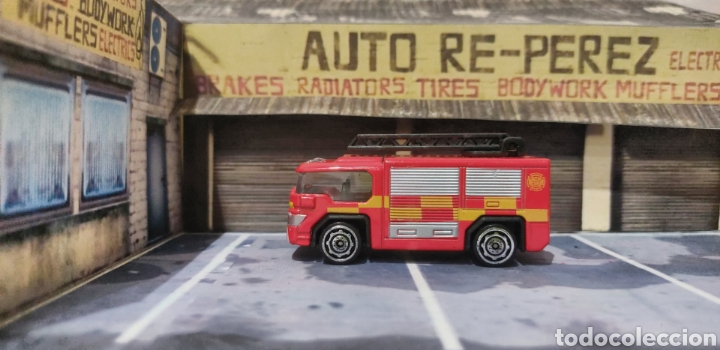 Modelos a escala: HTI - Cami&oacute;n de Bomberos - Foto 4