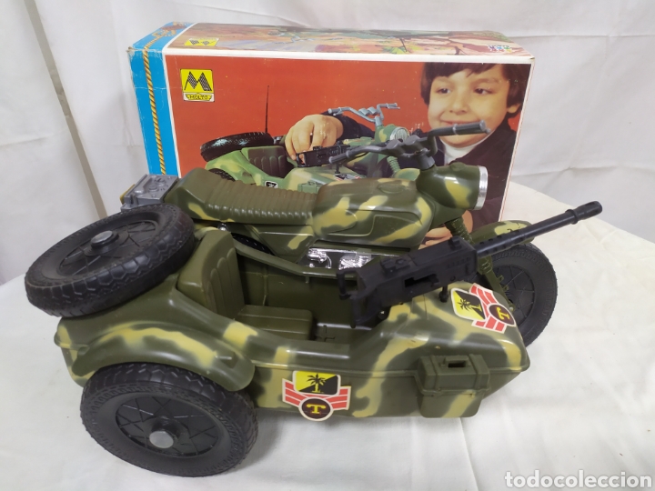 Modelos a escala: Motocicleta con sidecar de Molto. - Foto 4
