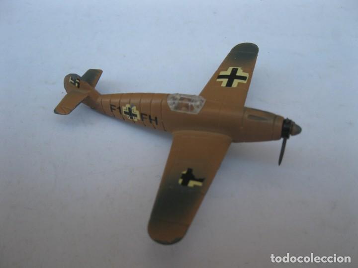 Modelos a escala: AVI&Oacute;N DE COMBATE - MESSERSCHMITT - M. 700 - PILEN. - Foto 1