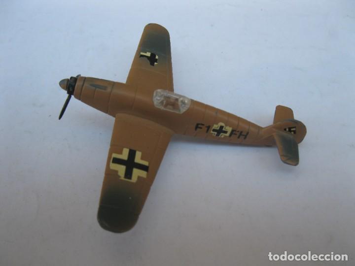 Modelos a escala: AVI&Oacute;N DE COMBATE - MESSERSCHMITT - M. 700 - PILEN. - Foto 2