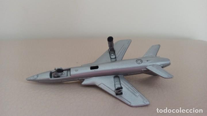 Modelos a escala: Play Me. F 105 Thunderchief - Foto 5
