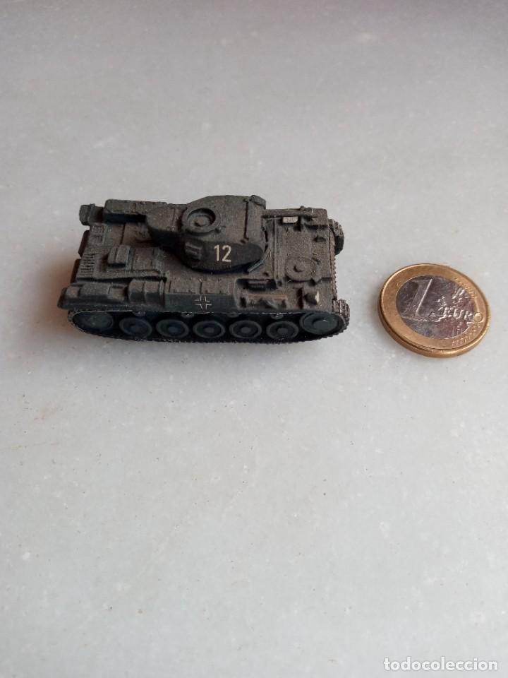 Modelos a escala: TANQUE PANZER II DE PLOMO - Foto 1