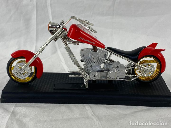 Modelos a escala: MOTO A ESCALA FIRE BLADE - Foto 1