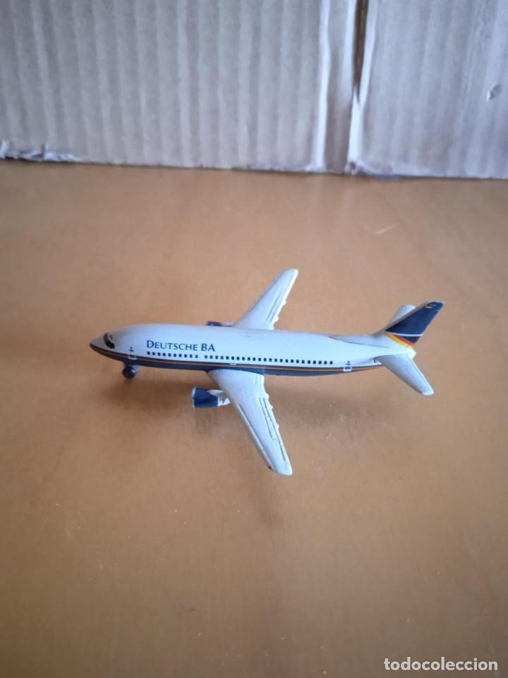Herpa 1:200 - Avion De Tourisme - Kolding Air ATR-42-300 Danish Air Transport Oy Jry Herpa 1:200 - Avion De Tourisme - Kolding Air ATR-42-300 Danish Air Transport Oy Jry