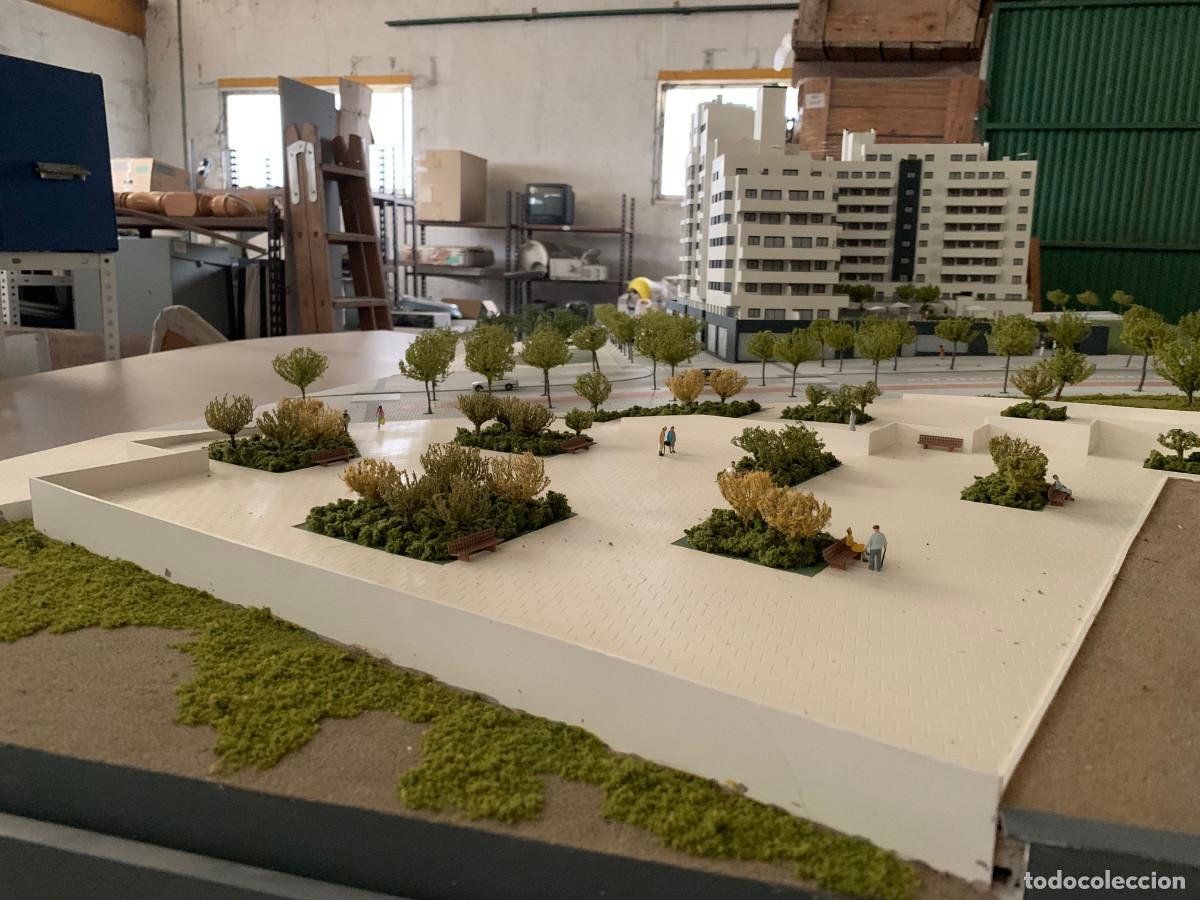 Modelos a escala: Maqueta gran dimension - Foto 3