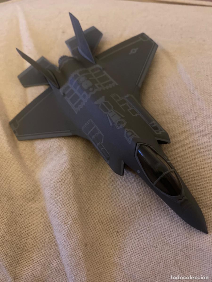 Modelos a escala: FIGURA AVION DE COMBATE - Foto 2