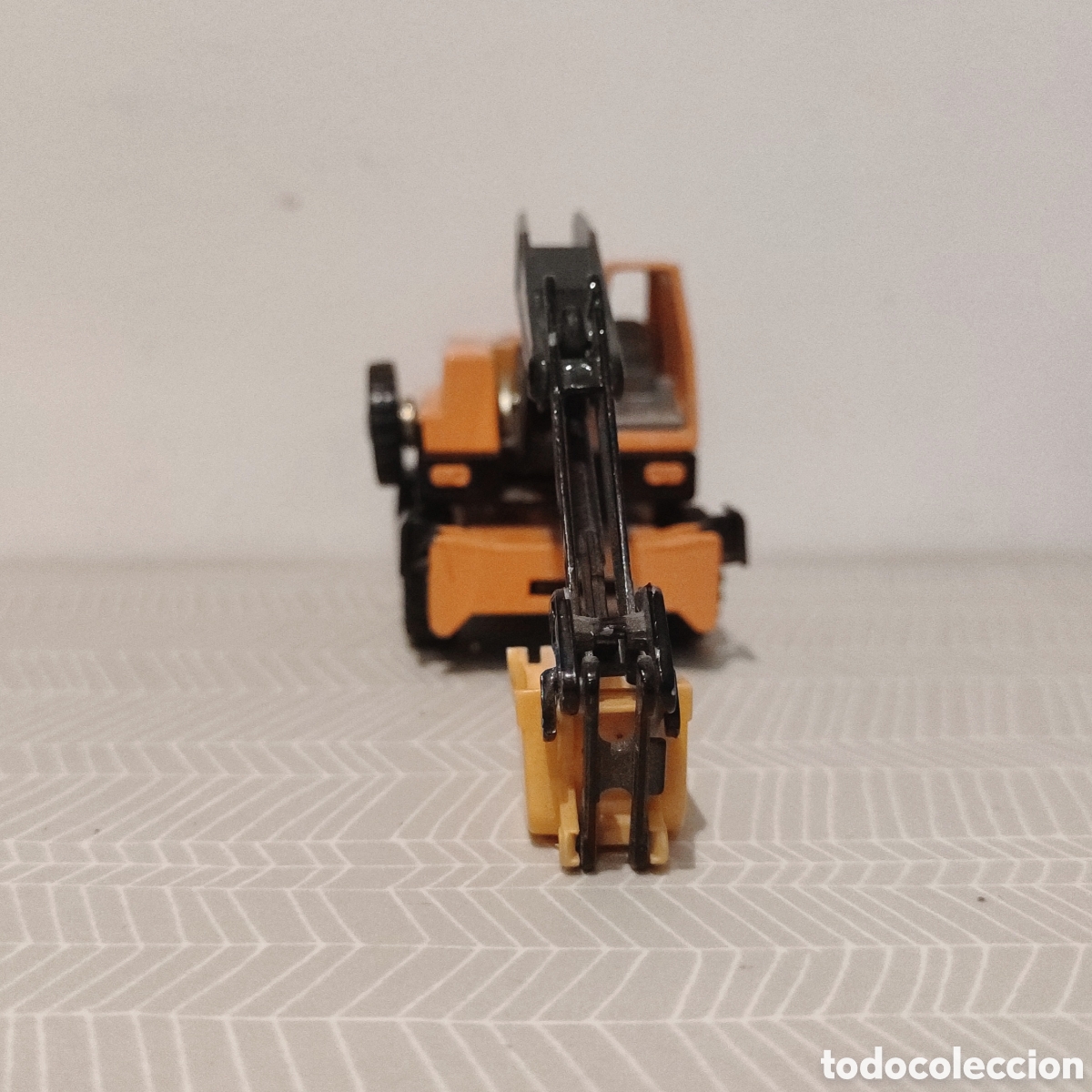 Modelos a escala: Majorette - Pelle Sur Pneus - Foto 2
