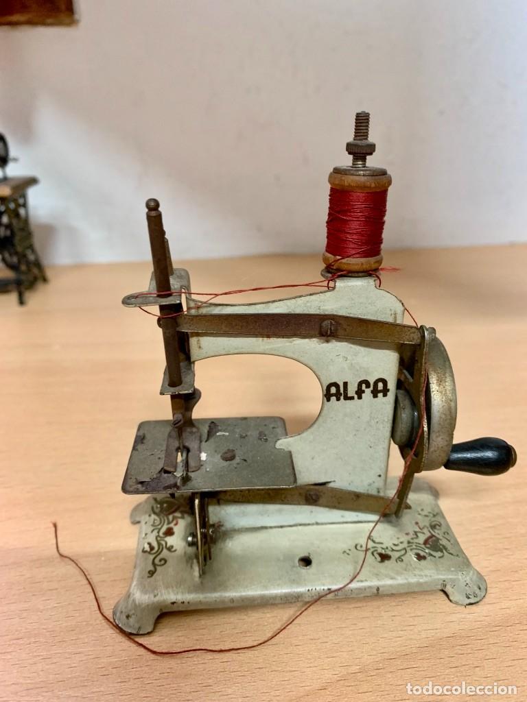 antigua máquina de coser juguete - Compra venta en todocoleccion