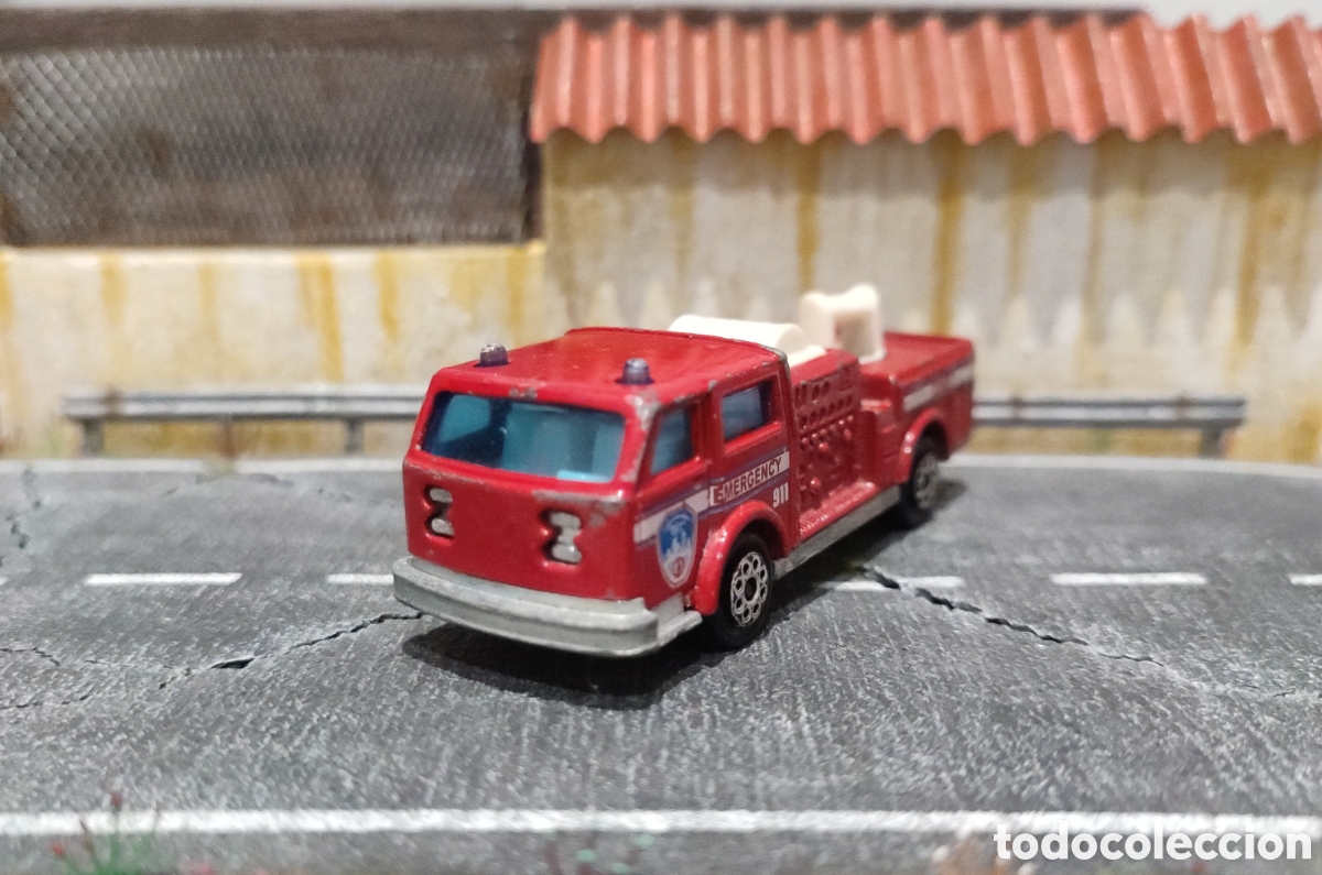 Modelos a escala: MAJORETTE - Cami&oacute;n Bomberos - Foto 1