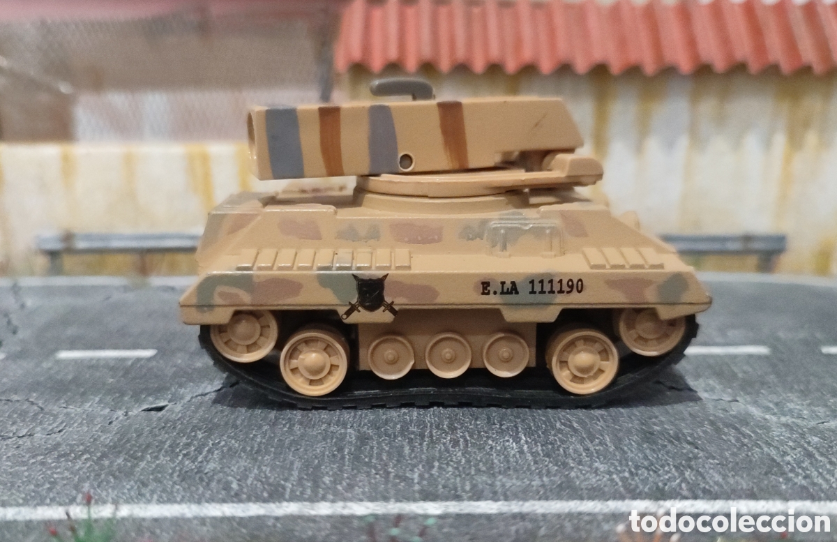 Modelos a escala: MAJORETTE - Tanque - Foto 3