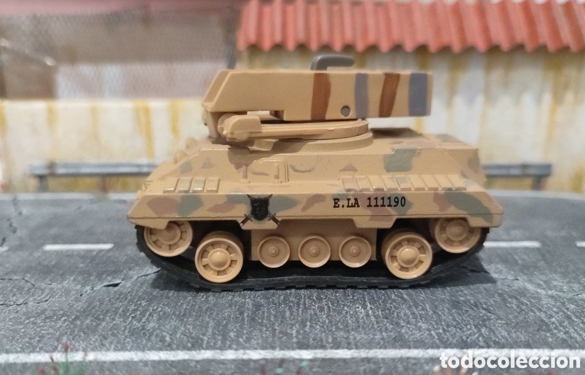 Modelos a escala: MAJORETTE - Tanque - Foto 4