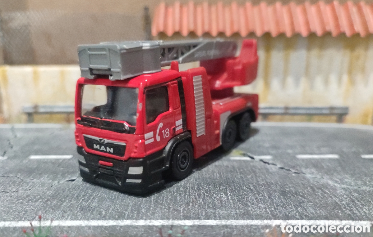 Modelos a escala: MAJORETTE - Man TGS - Foto 1