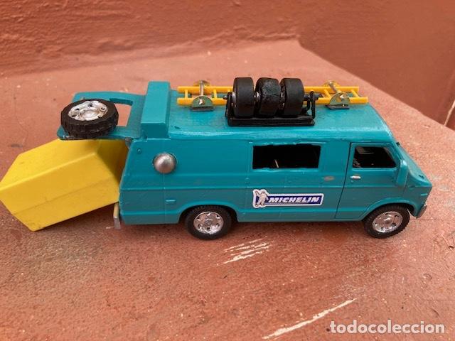 Modelos a escala: DODGE VAN POLISTIL. CUSTOMIZADA - Foto 2