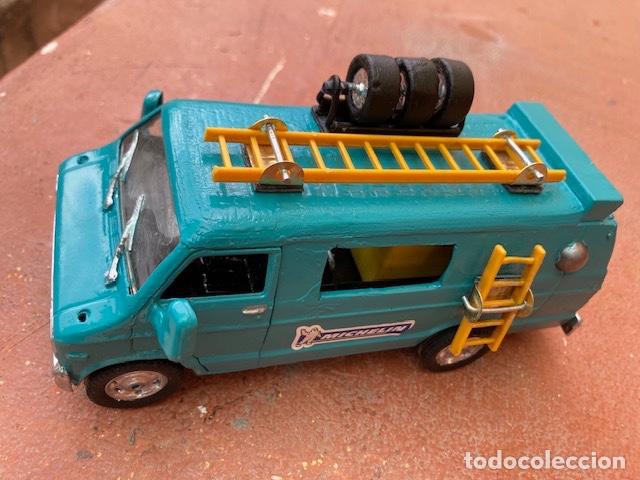 Modelos a escala: DODGE VAN POLISTIL. CUSTOMIZADA - Foto 6