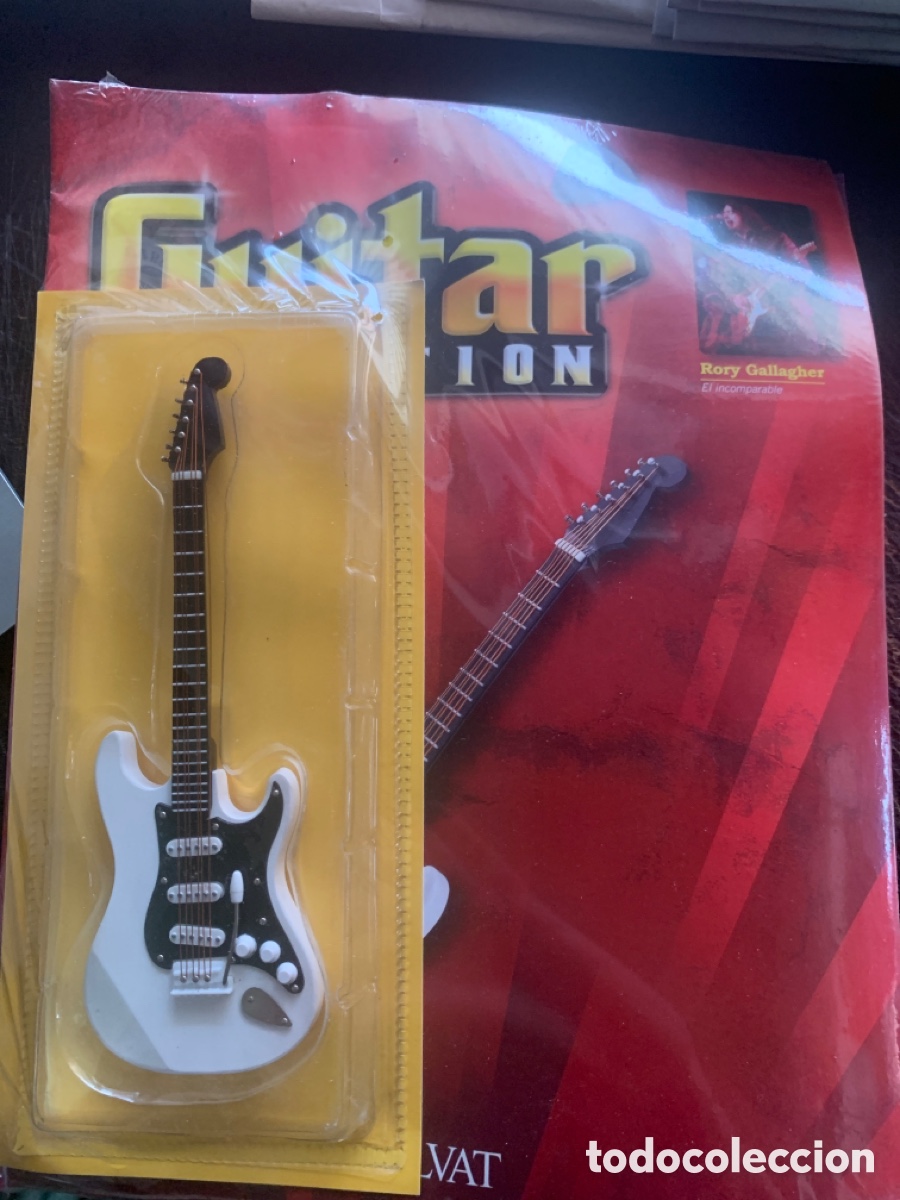 Modelos a escala: guitarra miniatura - Foto 1